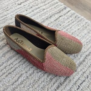 NEW Artemis Design Co. Multicolor Woven Loafers Size 7.5